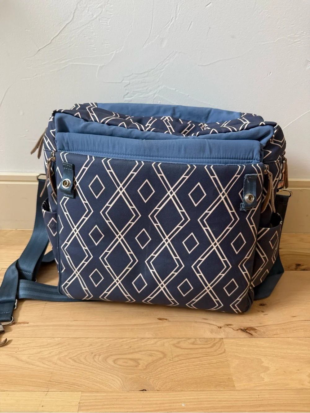 Petunia Pickle Bottom Boxy Backpack Glazed Indigo Diaper Bag
